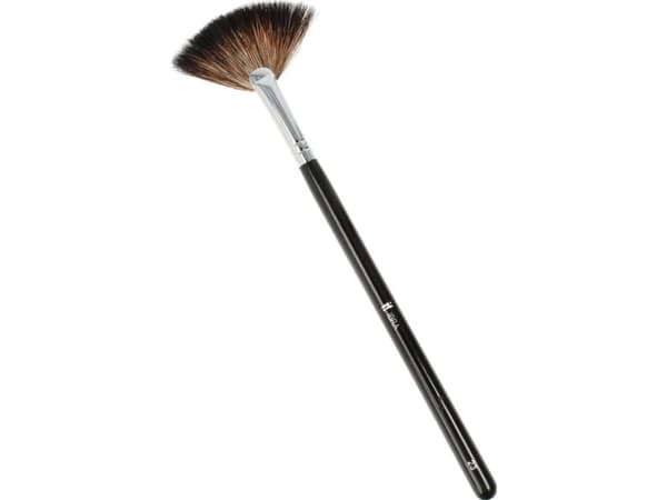 IBRA Brush No. 23 Raccoon - for blush and highlighter application 1pc