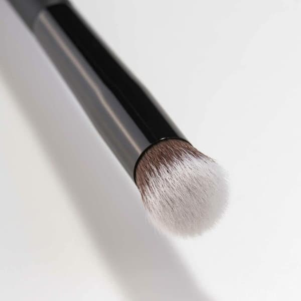 Meikkisivellin Artdeco Concealer Camouflage Brush