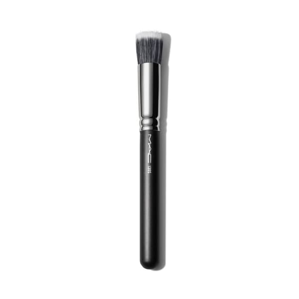 MAC® Brush 130s Short Duo Fibre