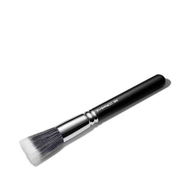MAC® Brush 187s Duo Fibre Face