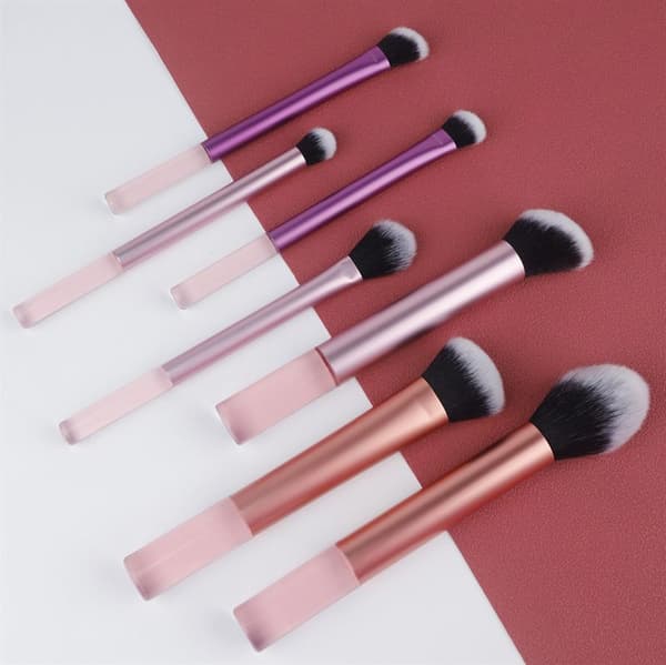 Technique PRO Glam Makeupbørstesæt – 7 dele til professionel makeupapplikation