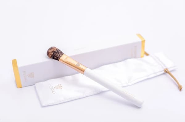 PAGANO Bronzer Powder Illuminating Brush