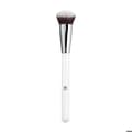 Miniatyrbild 1 av 4: Ilū Make Up Angled Foundation Brush 109 - sned pincel för foundation