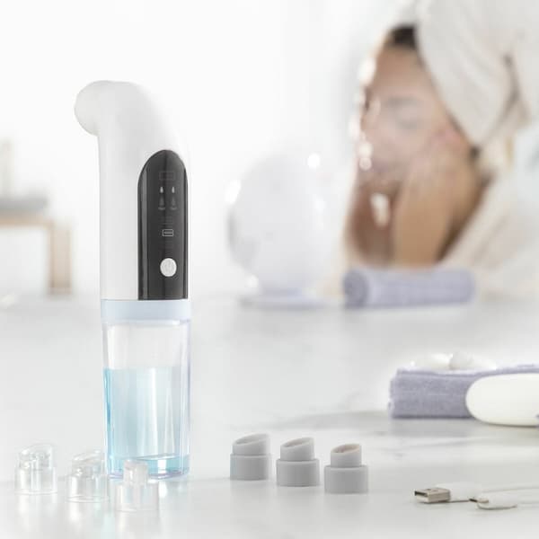 BRUGT Genopladelig ansigtsrens Hydro-cleanser til rensning af urenheder i ansigtet InnovaGoods Hyser Hvid (Refurbished B)