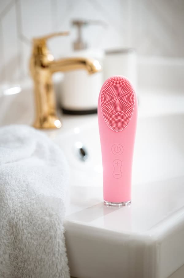 Oromed ORO-FACE PINK sonisk ansiktsborste