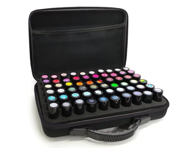 Resväska, förvaringslåda för 60 nagellack, etui. Svart låda