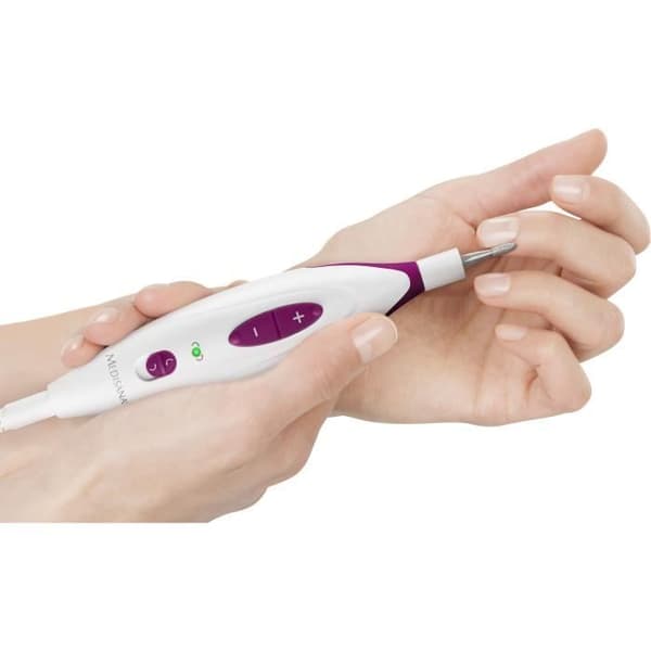 MEDISANA - Manikyr- och pedikyrmaskin - 85153 - 7 tillbehör - Förvaringspåse - Nätverksadapter