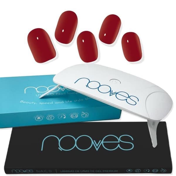 NOOVES NAILS Pack Red Designs Premium Pre-cured Gel Nail Stickers + 8W Portabel UV/LED Nagellampa - Crimson Red