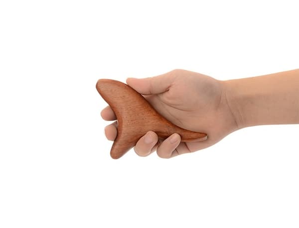 Puinen hierontatyökalu rentoutumiseen Yhdistetty kolmio &amp; vasara Viini punainen