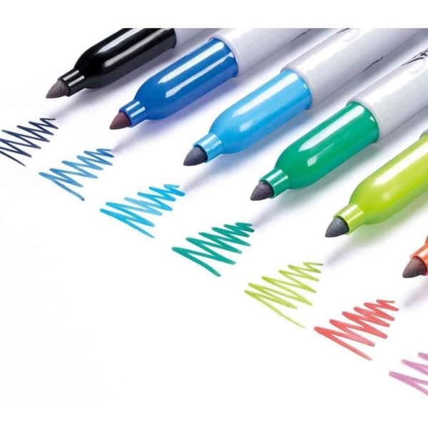 FIN permanent markör - SHARPIE - Labyrint - 1,0 mm kulspets - Diverse färger - Outplånlig