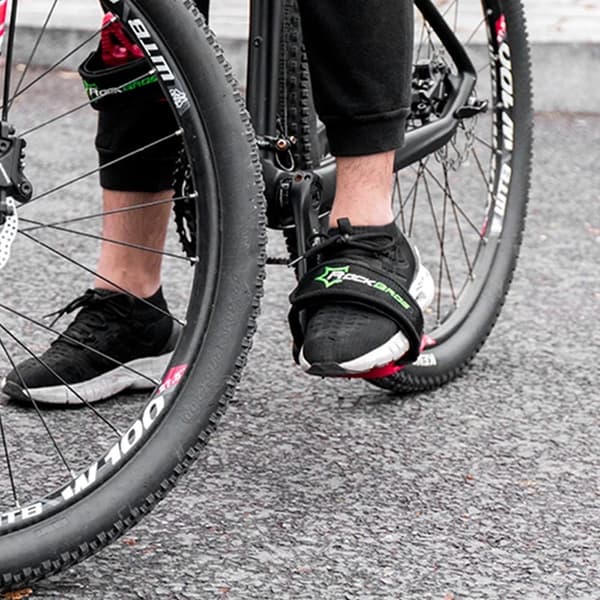 Rockbros 16-i-1 multiverktyg för cykelreparation - Svart