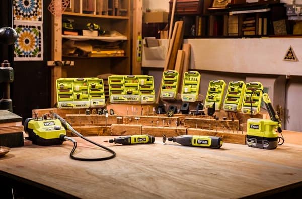 Ryobi gravör - RAR100K-16 - 16 st låda för snidning och gravering