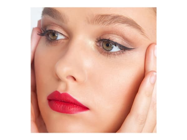 Schwing svart flytende eyeliner