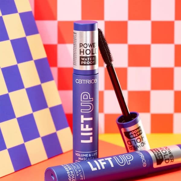 Mascara - Catrice - Lift Up Power Hold - Vattentålig - Liftingeffekt - Vegansk