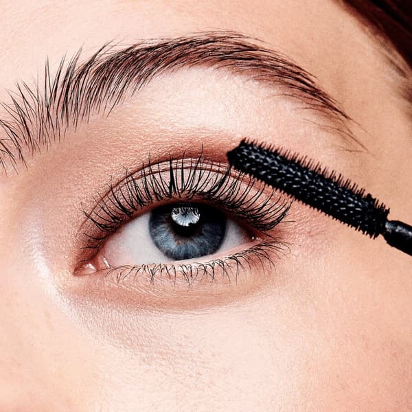 Oriflame THE ONE 5-i-1 Wonder Lash Mascara - Sort 8 ml