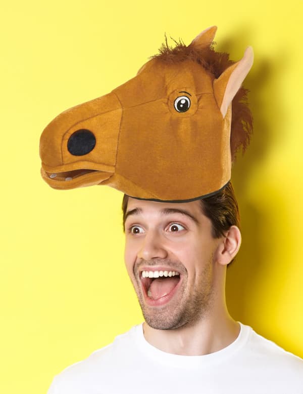 Hat hest til voksne.Size-One size