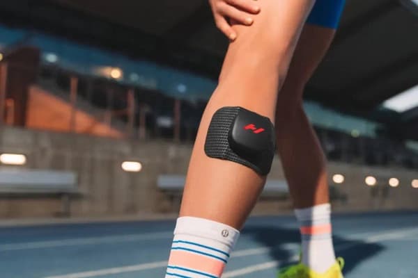 Hyperice Venom Go värähtelevä ja lämmittävä hierontapiste