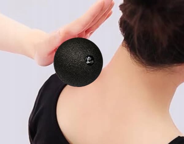 SLÄT BOLLA FÖR MUSKELMASSAGE I EPP-BOX, HÅRD, 8 CM FIT.ME