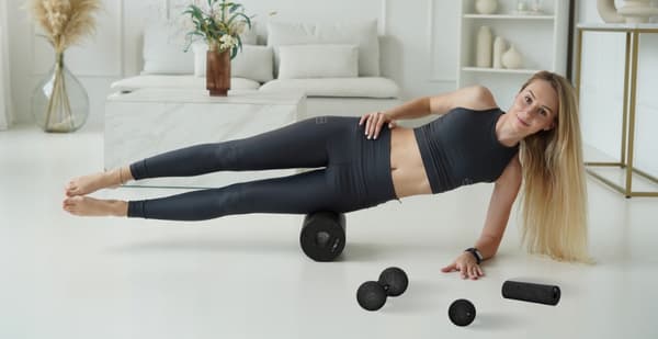 SLÄT BOLLA FÖR MUSKELMASSAGE I EPP-BOX, HÅRD, 8 CM FIT.ME