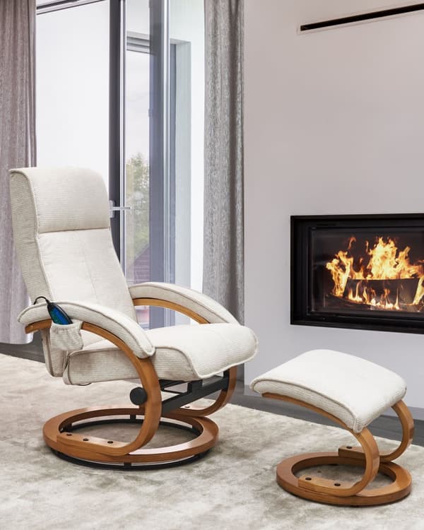 Hvilestol Lys Beige med Fotskammel Polyester Stoff Polstret Treramme Oppvarming Massasjefunksjon Retro Design