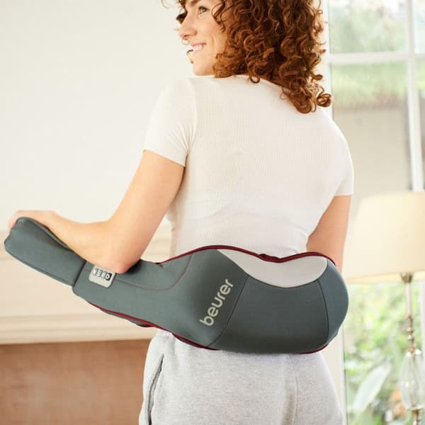 BEURER MG 151 3D Shiatsu massageapparat med värmefunktion för nacke, rygg och ben