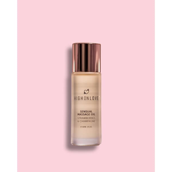Erotisk Massageolja Highonlove Jordgubbe Mousserande vin med jordgubbssmak 30 ml