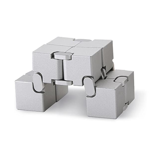 Fidget Spinner Infinite Cube metallinen jännitystä lievittävä kääntölohko - kulta