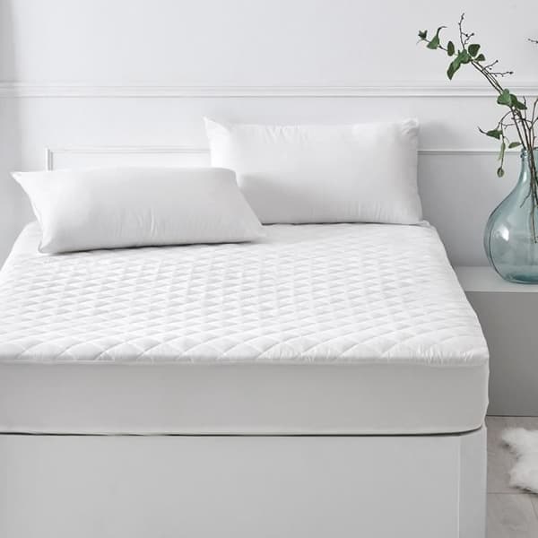 Skyddsmadrass - Pikolin Home - 135x190/200cm - Anti-allergisk - Vattentät - Bekväm