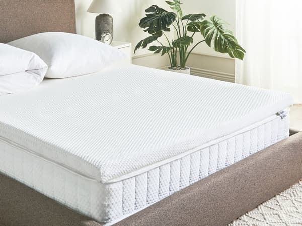 Overmadrass Hvit Lateksskum Polyestertrekk 160 x 200 cm Komfort Lag Pad