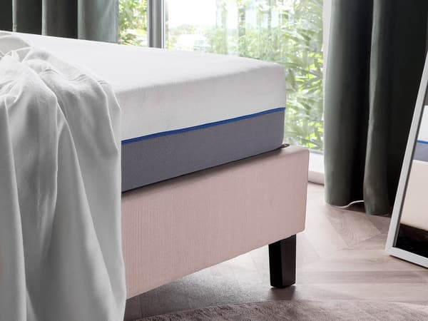 Madrass i hvitgrå polyester og minneskum 80 x 200 cm Skummadrass til barneseng med skumgummi til junior og tenåring i én størrelse