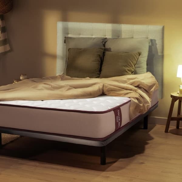 Cecotec Multilayer mattress with viscoelastic and 21-cm height.
