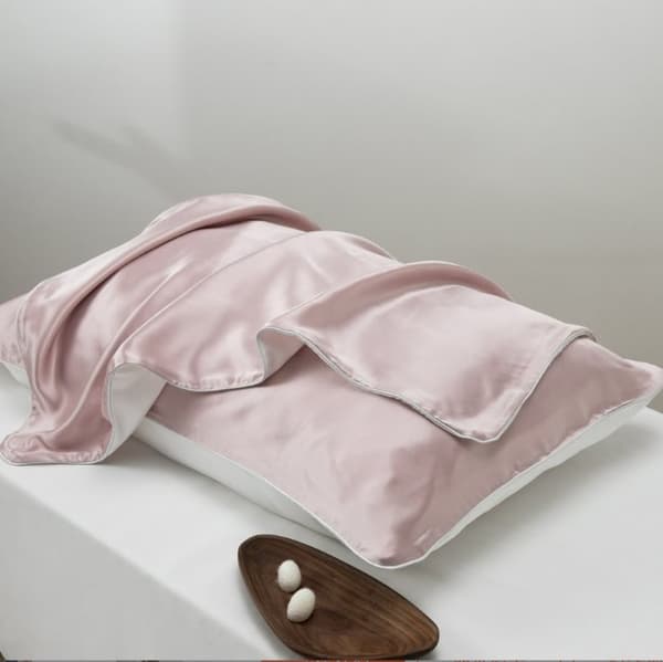 INF Putetrekk i 100 % Mulberry Silk