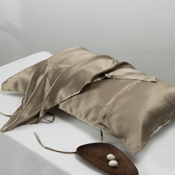 INF Örngott i 100 % Mulberry Silk