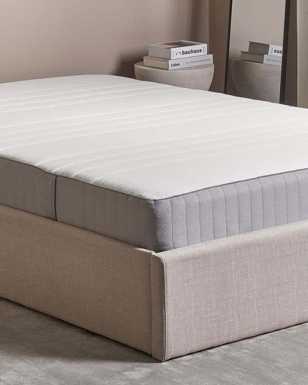 Madras Hvid Grå Polyester Skum 140 x 200 cm Skummadras til Trekvart Seng Medium