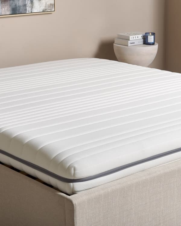 Skummadrass Vit 160 x 200 cm Avtagbart överdrag Polyestertyg med dragkedja Medelfast H2