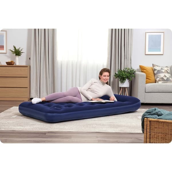 Luftmadrass 188x99x22 cm med inbyggd fotpump Bestway 67224