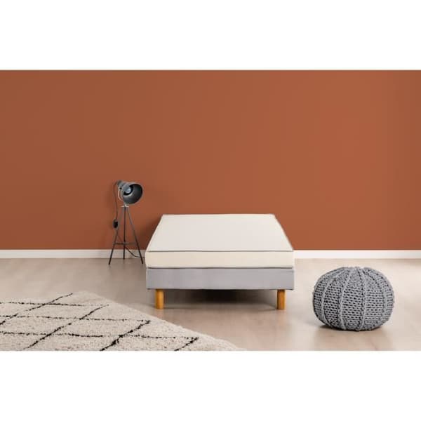 Skummadrass 90 x 190 cm - DEKO DREAM Huopa - Skum - Fast komfort - 10 cm - Tillverkad i Europa