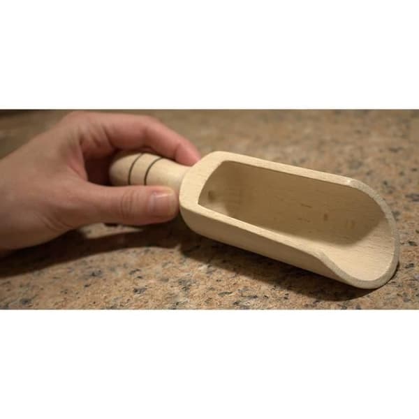 efo stor träsked - rustik badsaltsked - träsalt- och kryddskopa - storlek 18cm