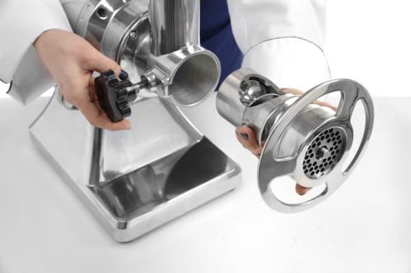 Wilk-lihamylly Profi Line 1/2 UNGER 12 140 rpm Hendi 282274