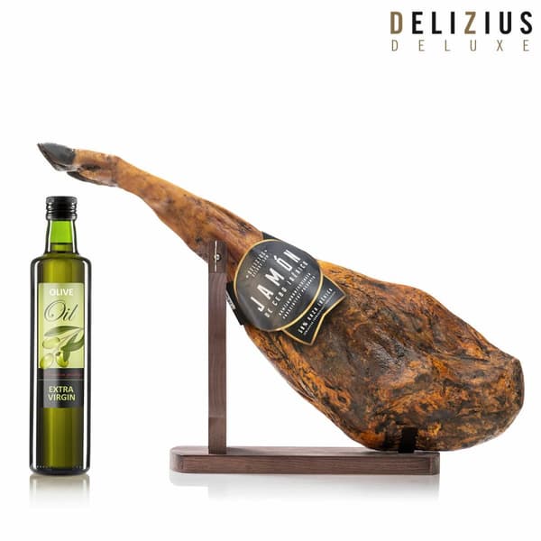 Sæt bestående af Iberisk Kornfodret Skinke, Olivenolie og Skinkehold Delizius Deluxe - 8,5-9 Kg