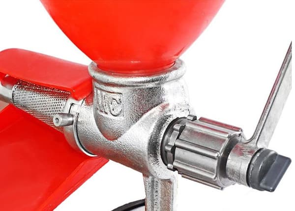 TOMAATTI- JA HEDELM�MEHUSTIN KINGHOFF KH-2202