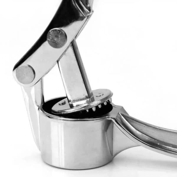 Vitlökspress - Professionell - Zinklegering/rostfritt stål - Ergonomisk - Enkel rengöring - Silver
