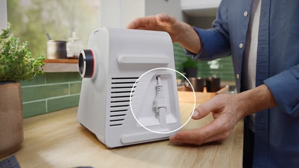 Bosch Serie 4 MFWS420W lihamylly 1900 W Valkoinen, Musta