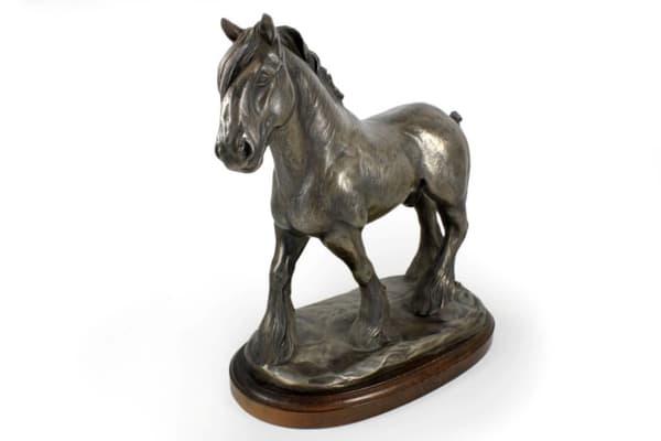 Amt - urne til hesteaske, urne med statuette, elegant urne med hest af Art-Dog