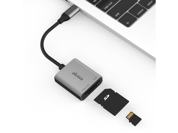 AKASA USB 3.2 Type-C Dual ÄteÄka karet