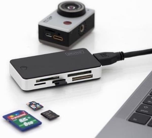 DIGITUS Alt-i-en-læser USB 3.0