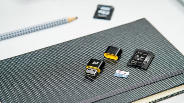 MicroSD-kortinlukija r60 REBEL mini
