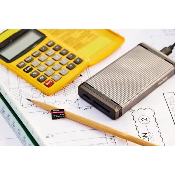SanDisk Professional Express m