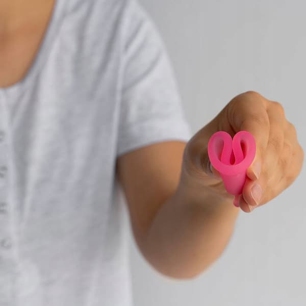Pink menstruationskop størrelse M 1 stk.