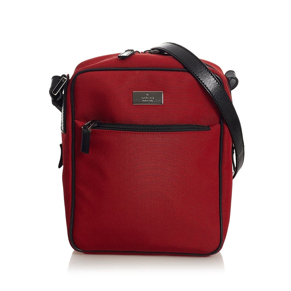 Pre-owned Gucci Nylon Crossbody Bag Red